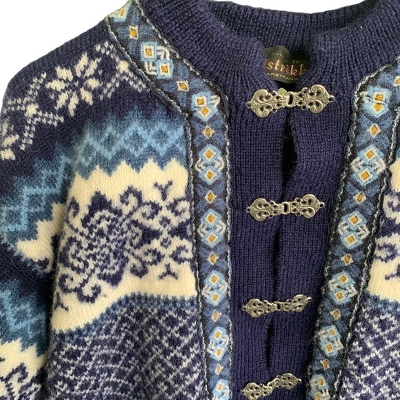 Nordstrikk Classic Norwegian Wool Metal Clasp Cardigan Sweater Small Fair Isle - Picture 3 of 9